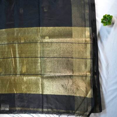 Black & Gold Maheshwari Semi-Silk Cotton Saree