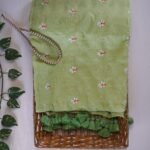 Mulmul Prajakta Flower Embroidery Saree