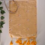 Mulmul Prajakta Flower Embroidery Saree